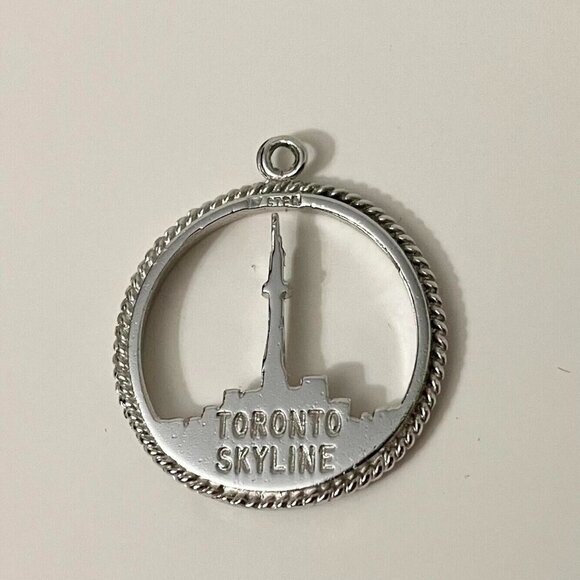 Vintage Sterling Silver Toronto Canada Skyline Pendant Charm No Loop - Picture 7 of 16